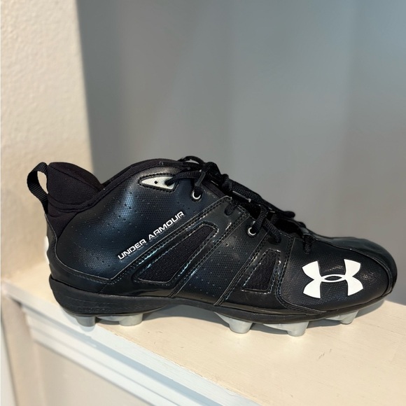 Mens Under Armour Demolish Football Cleats Shoes Size 13 Adult Black Spikes - Picture 4 of 9